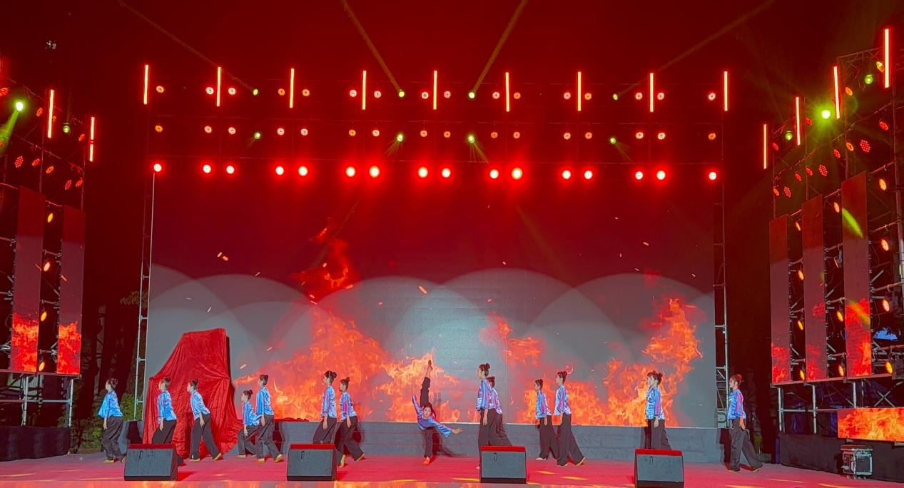 1762328348443030749.png 1762328348443030749.png