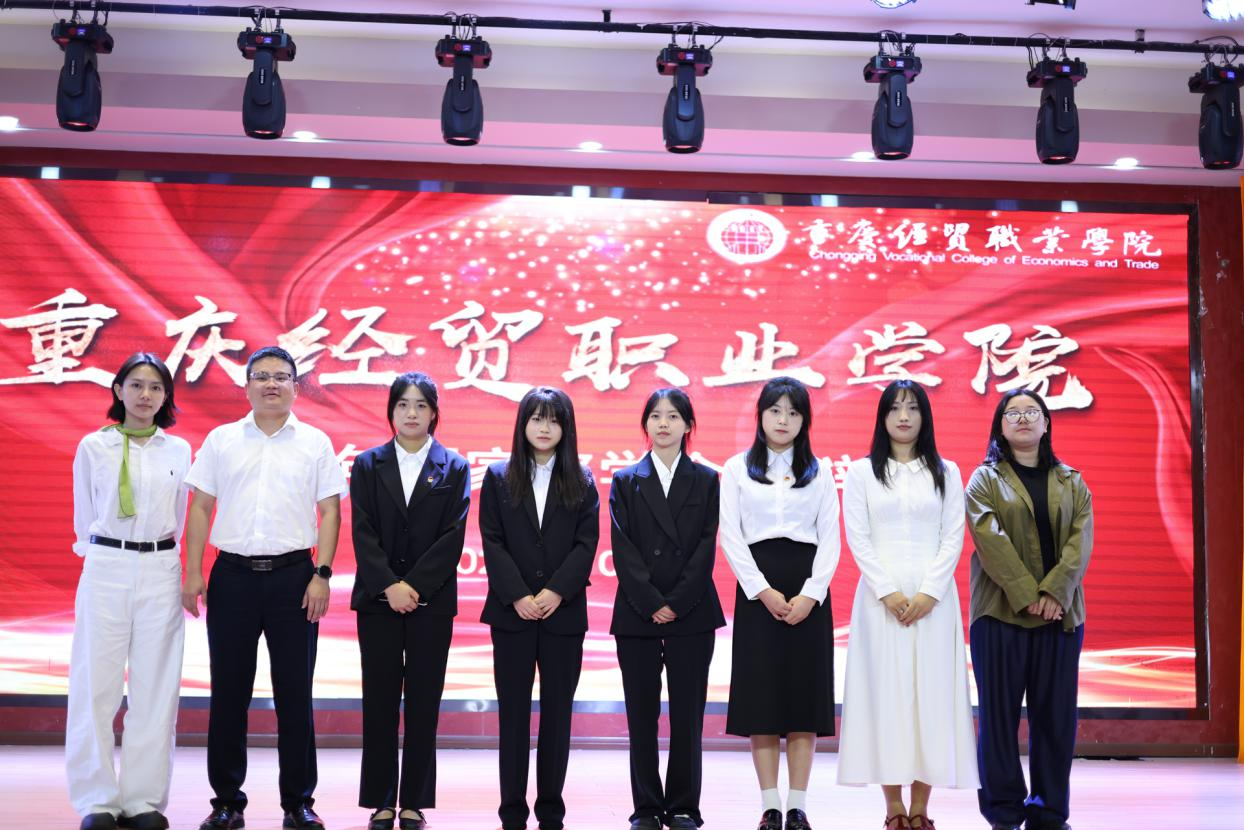 1792115869470096021.png 图片1.png