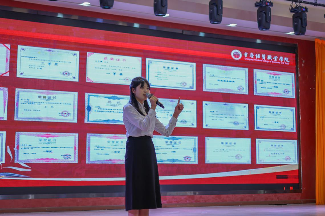 1792115877389011490.png 图片2.png